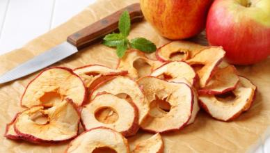 Сухой пирог с яблоками и манкой — пошаговый рецепт